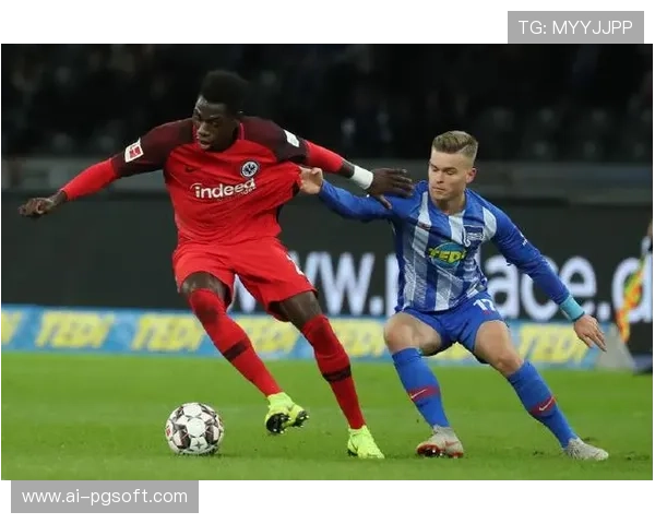 弗赖堡1-1战平法兰克福，中场控制力不足失分